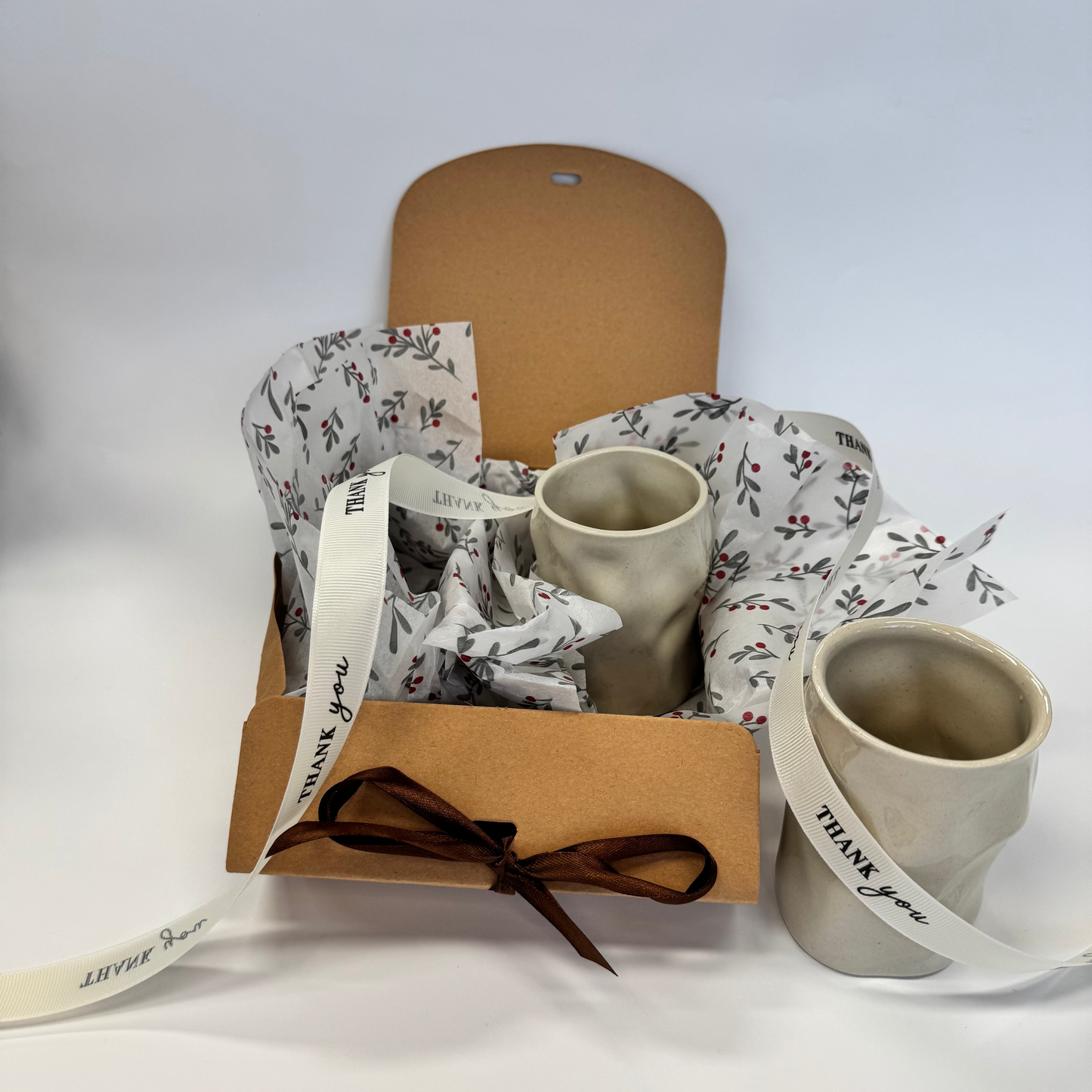 Zestaw świąteczny z czarkami beżowymi