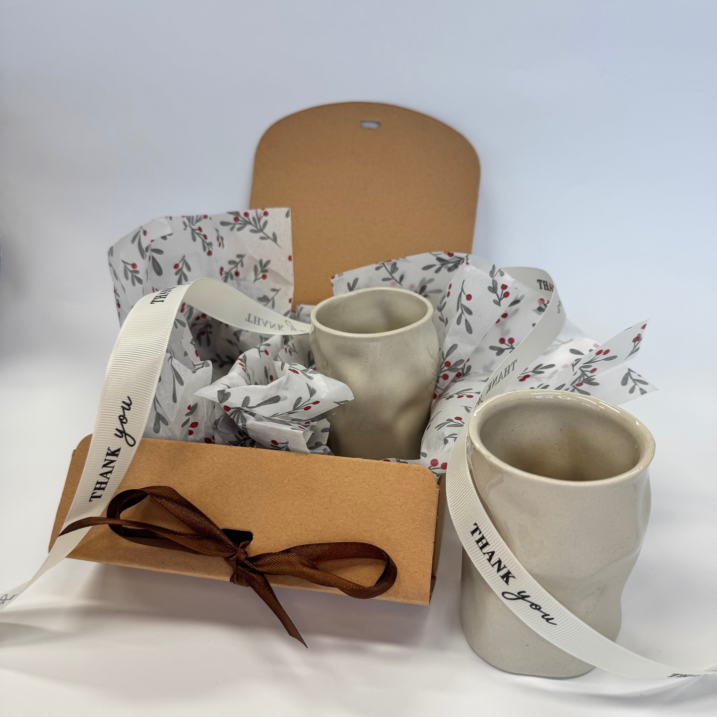 Zestaw świąteczny z czarkami beżowymi