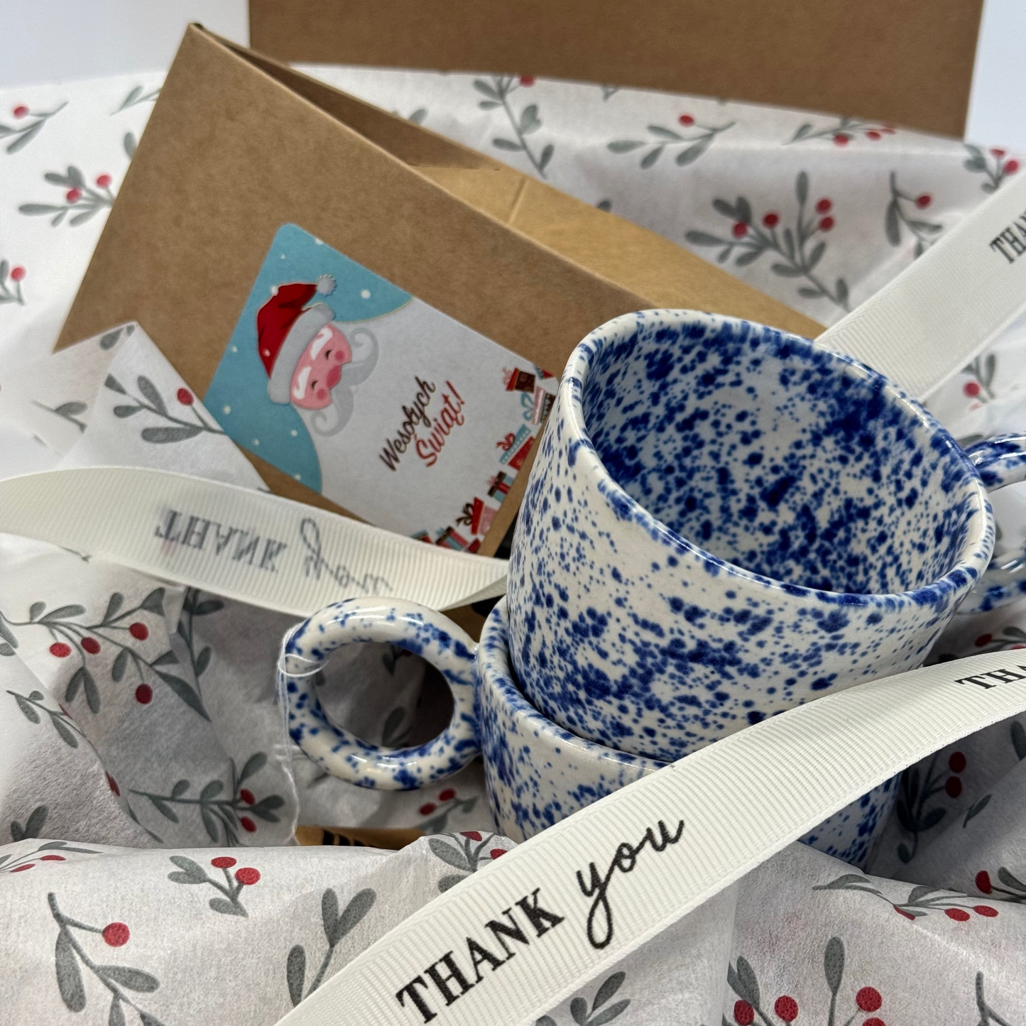 Zestaw prezentowy z niebieskimi pieguskami