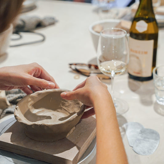 Wino i Glina - Warsztaty z Lepienia